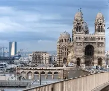 欧宝体育官网-马赛内部会议纪要流出——转会期外线爆发；法甲使命明确；更衣室氛围转暖